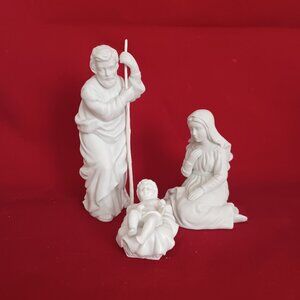 Avon Nativity Collectibles The Holy Family Porcelain Bisque Figurines w/ Box